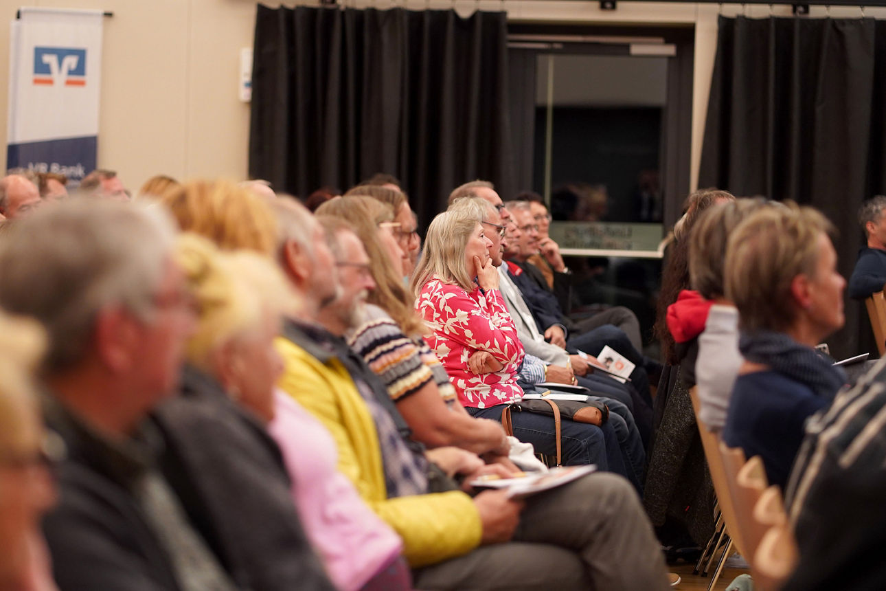 Über 200 Kundinnen und Kunden fanden den Weg in die Lindelberg Kulturhalle in Igensdorf