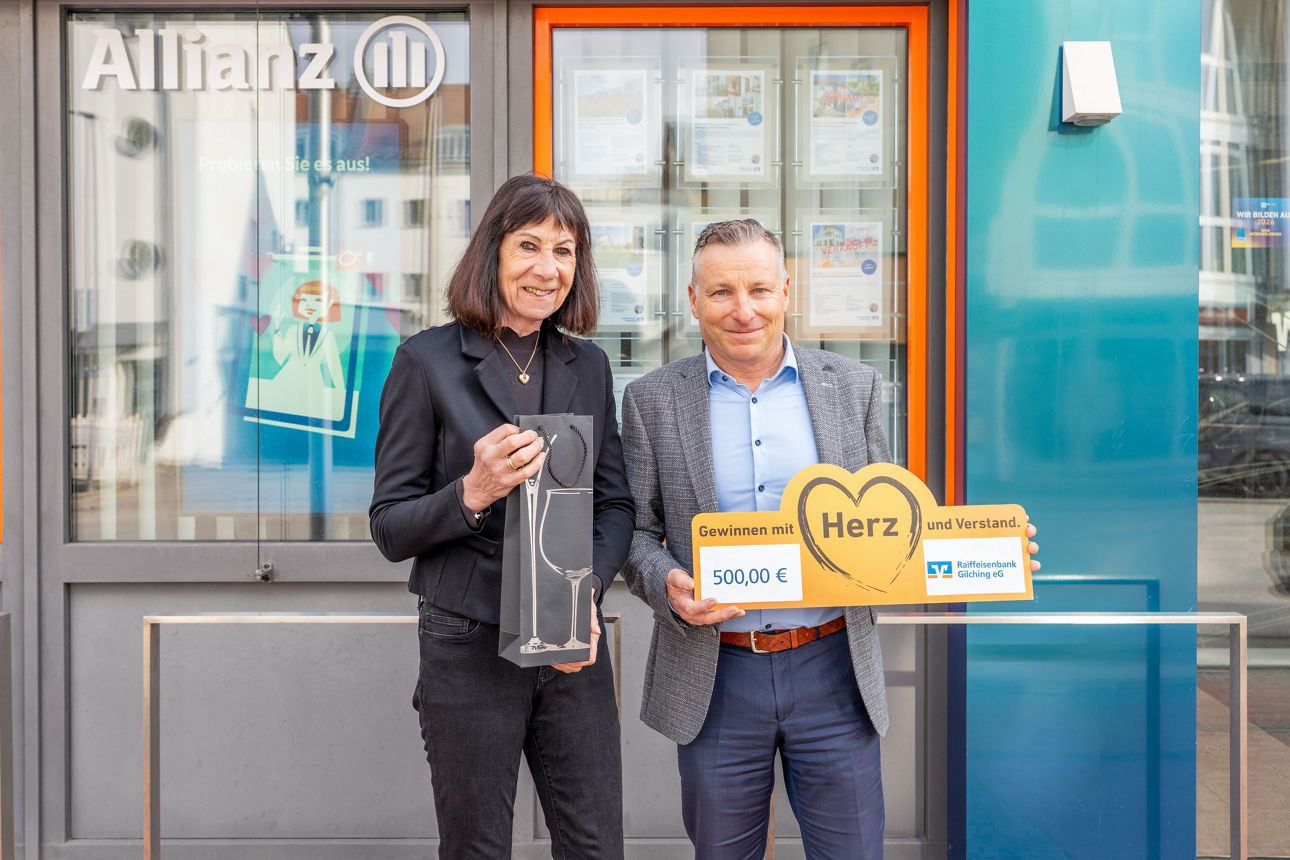 von links n. rechts:  Frau Bettina Weeber, Leiter Anlage Andreas Schauler