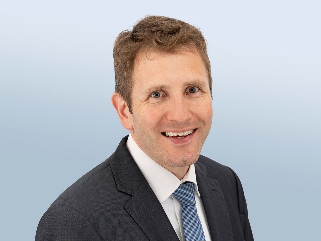 Portrait Jürgen Schnös  - Abteilungsleiter Kreditberatung - Privatkunden und Freiberufler