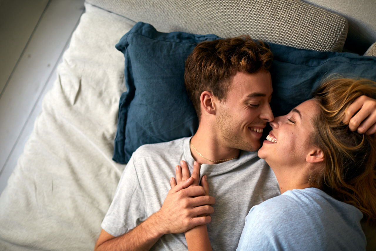 Pärchen im Bett
