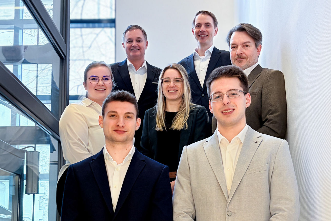 Malte Jungnitz und Bjarne Martens habe ihre Ausbildung erfolgreich abgeschlossen