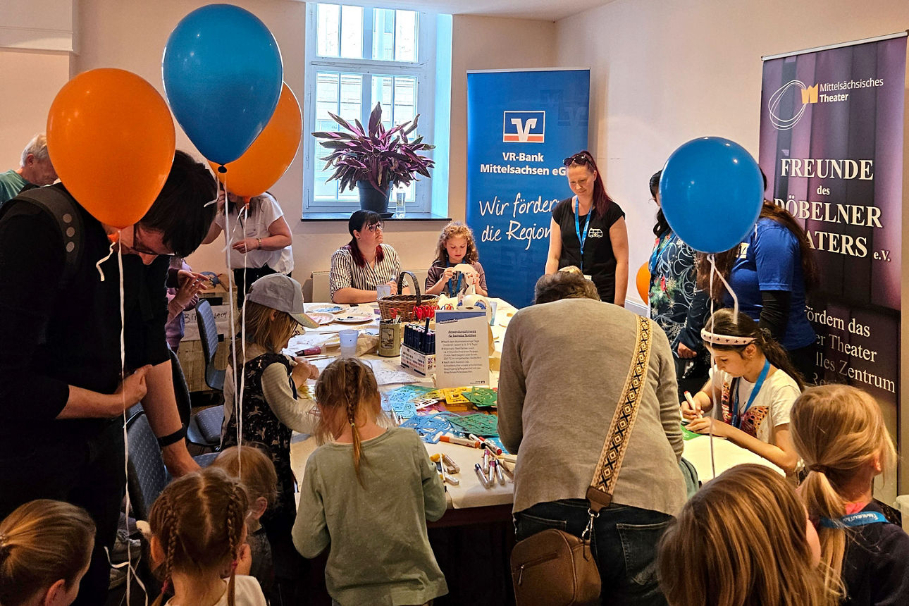 Abbildung 4: Kreative Stunden an der Bastelstraße