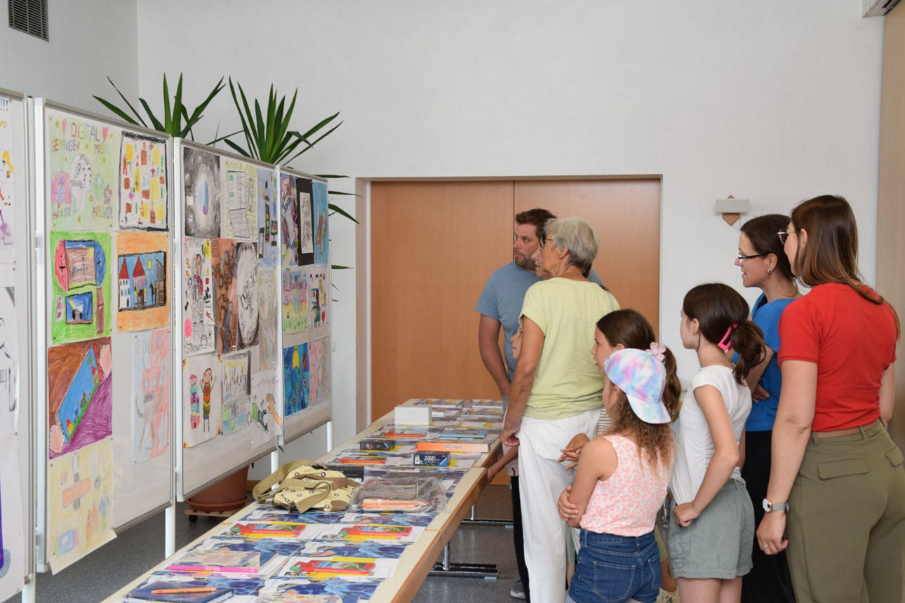 Jugend Creativ die Ausstellung.