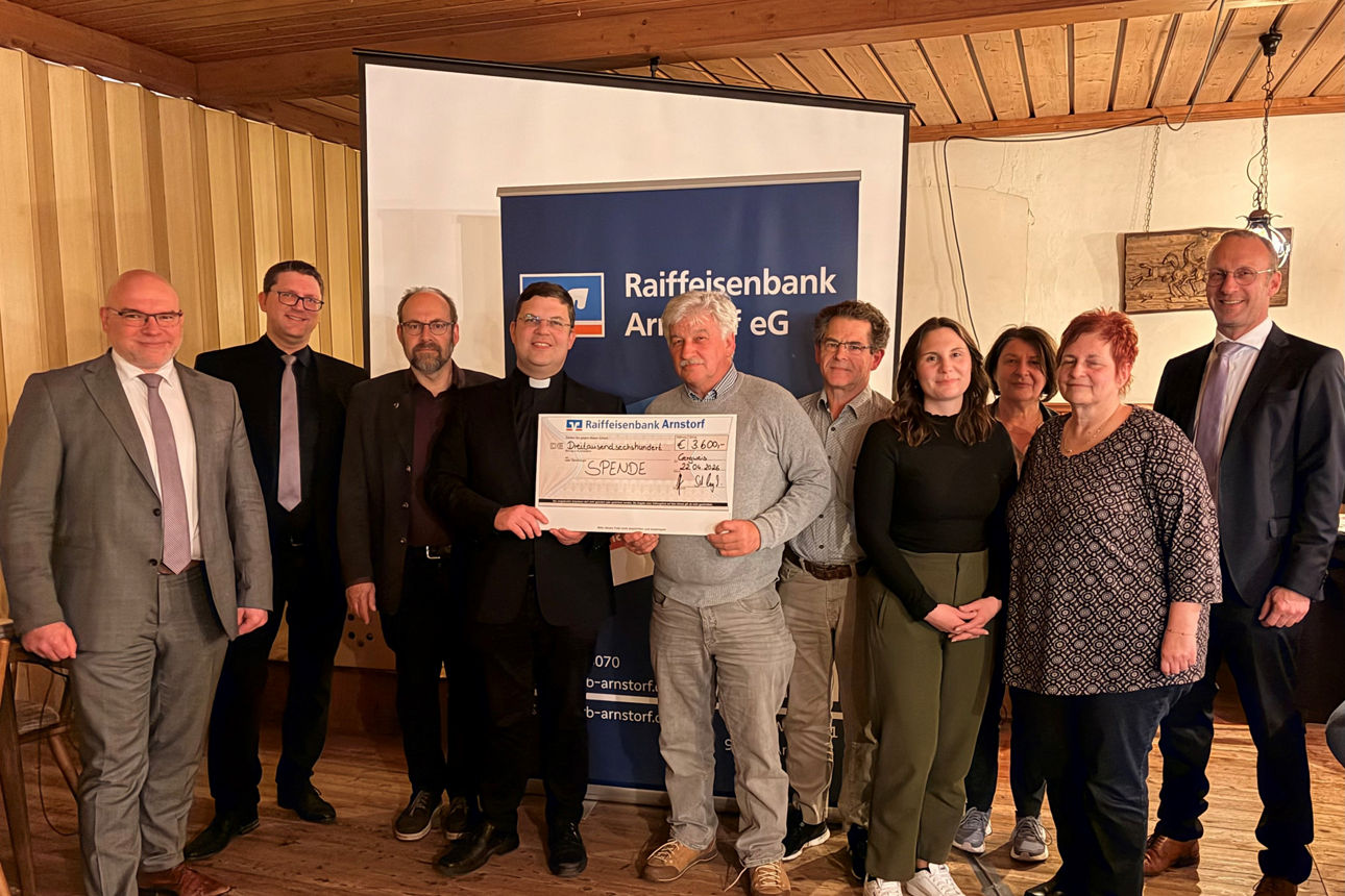 Übergabe der Spenden aus dem Gewinnsparzweckertrag