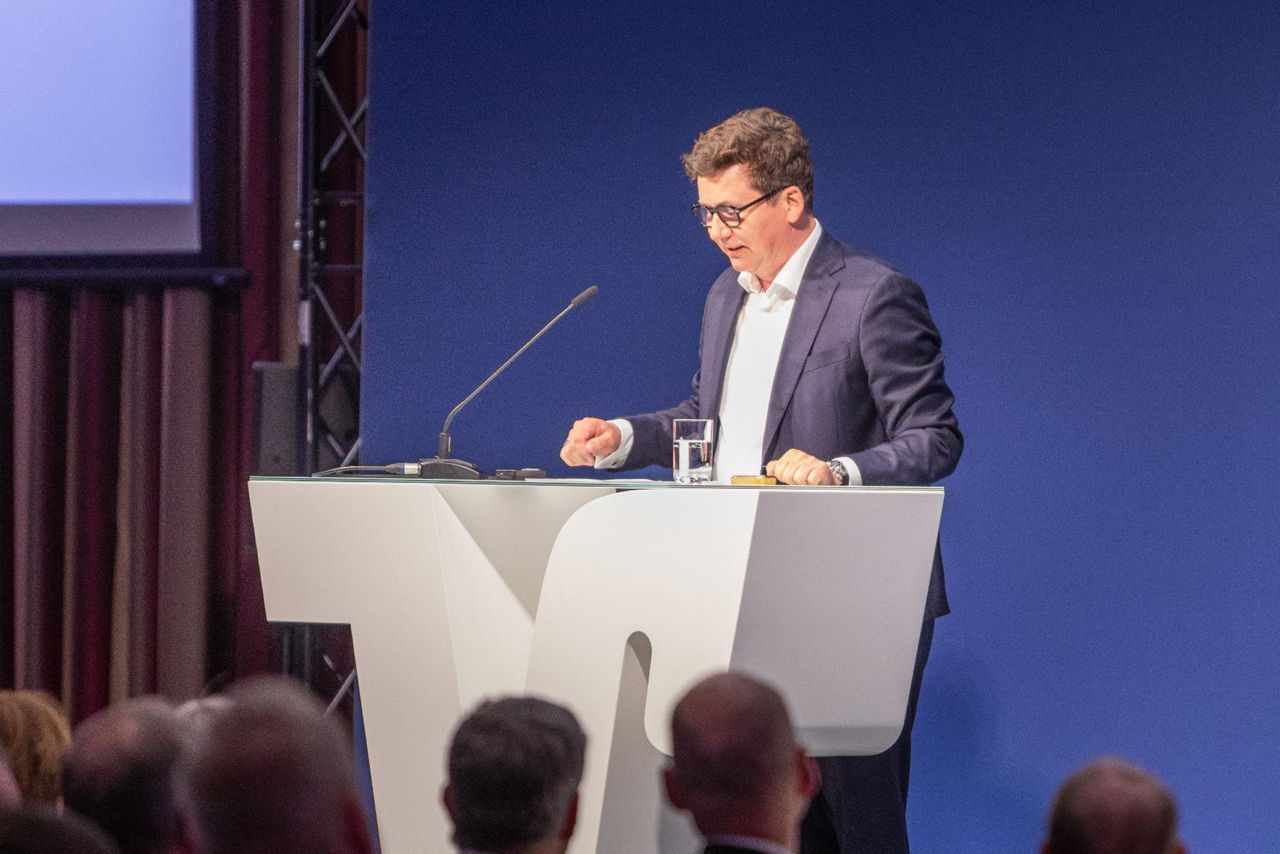 Henning Kuhlmann am Rednerpult