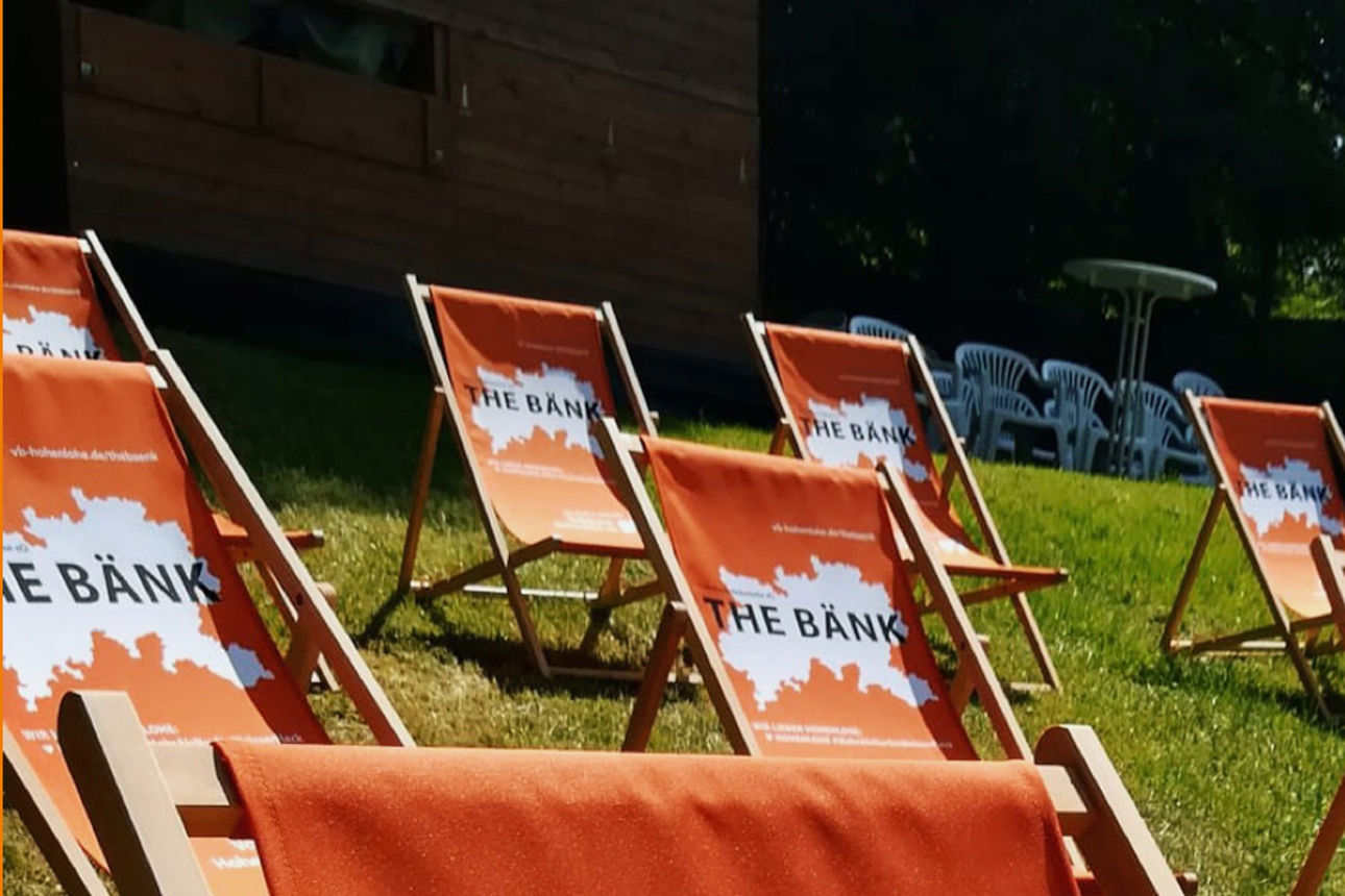Foto unserer The Bänk Liegestühle auf dem Kupferzeller Kino Open Air