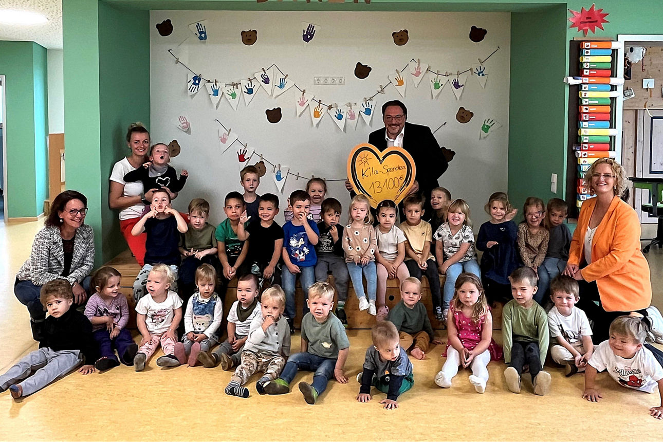 Spendenübergabe an die Kindertagesstätten