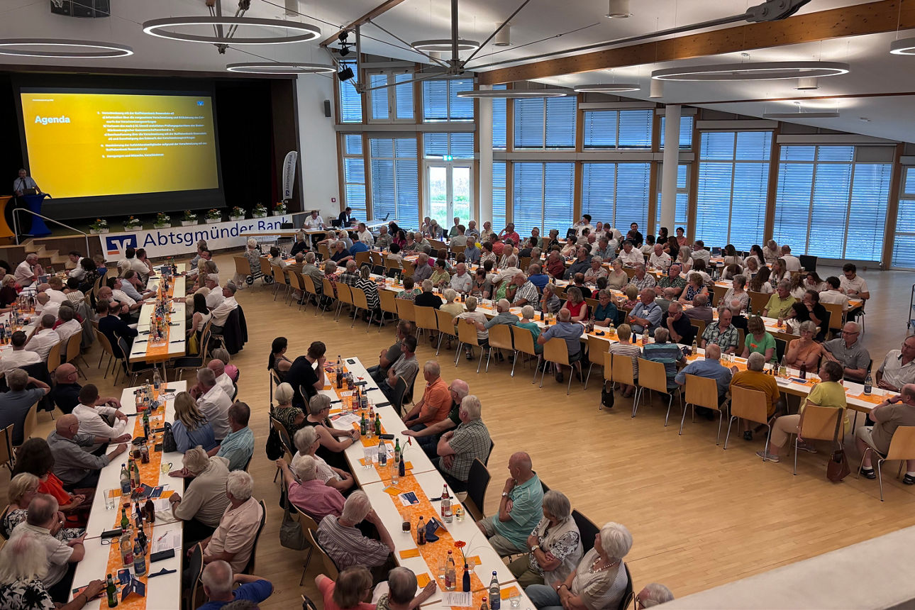 Bild der Generalversammlung Ihrer Abtsgmünder Bank -Raiffeisen- eG