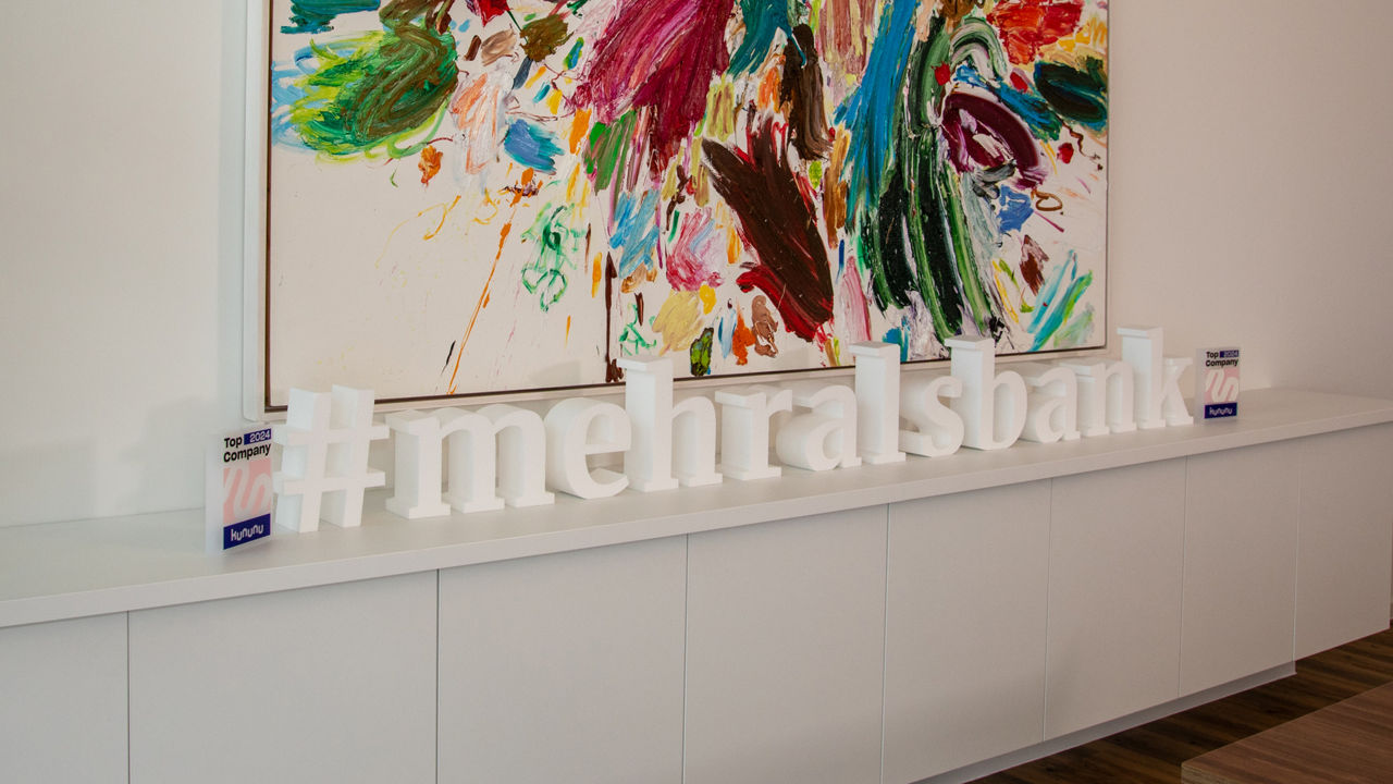 #mehralbank Logo