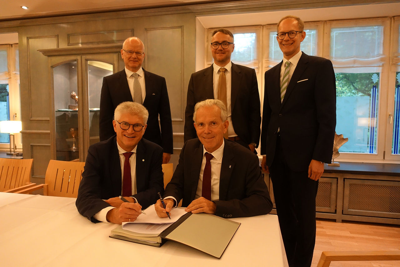  Beurkundung des Verschmelzungsvertrags