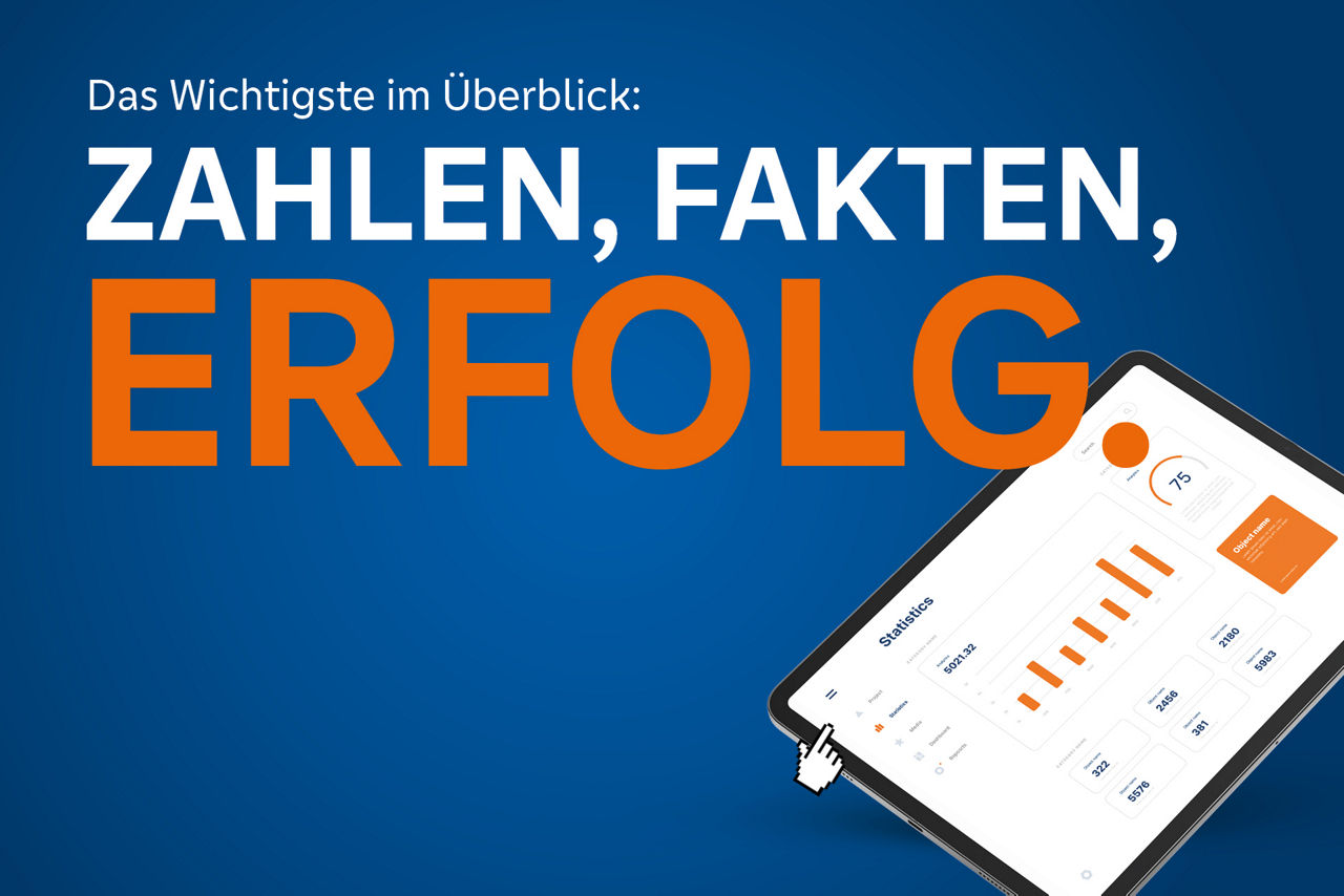 Tablet auf blauem Hintergrund