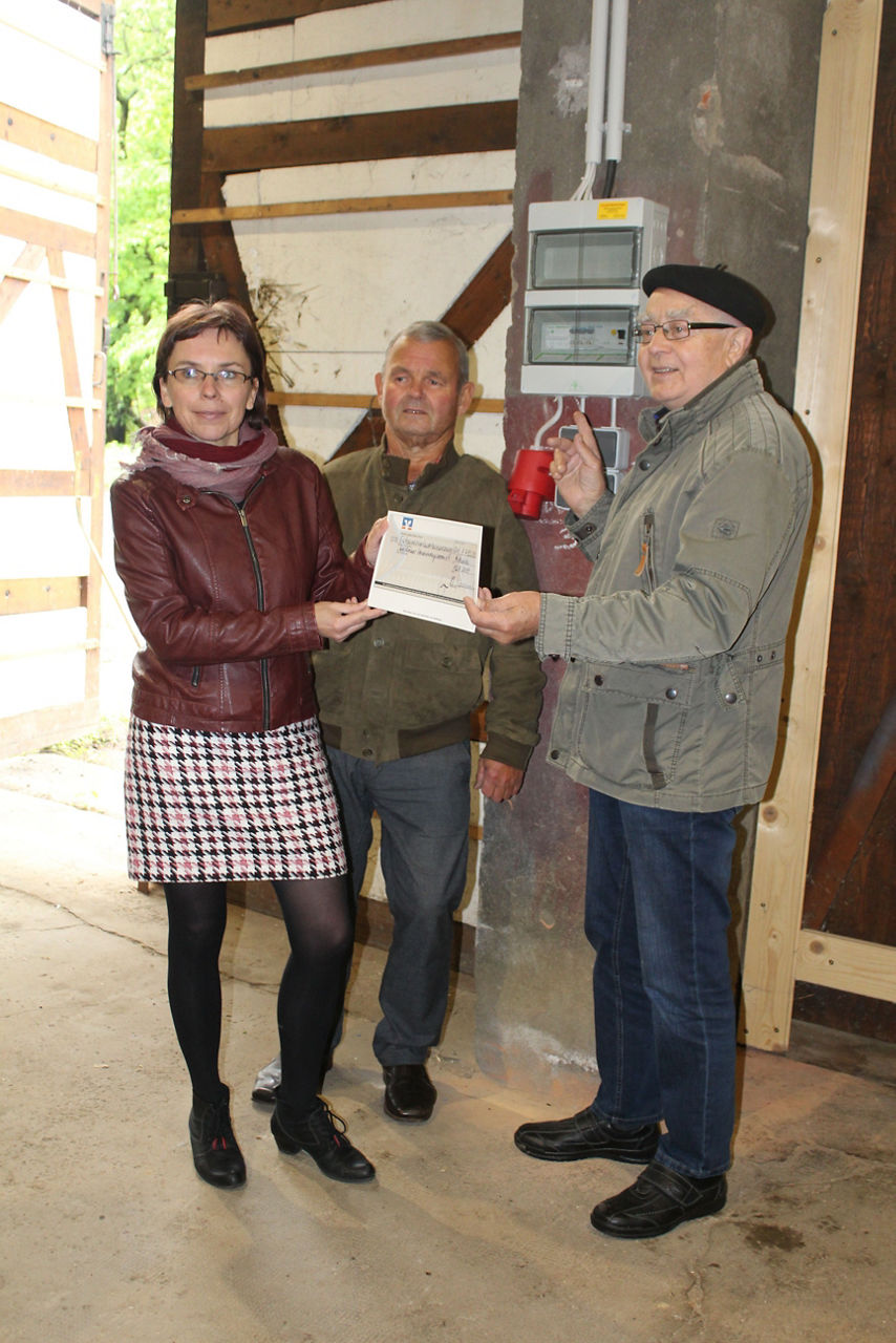 Scheckübergabe an den Waldheimer Verschönerungsverein e.V,