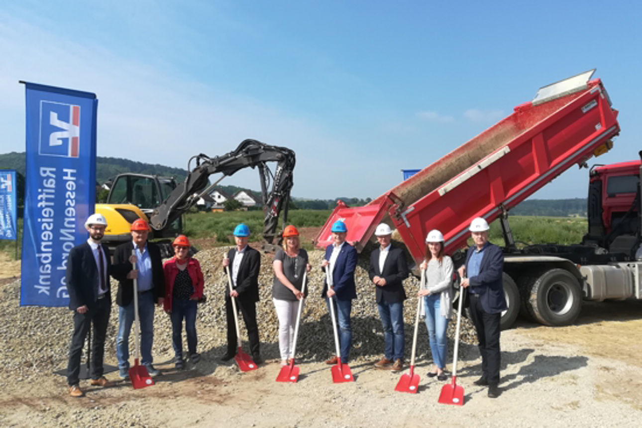  Die ersten Bauherren haben begonnen. 