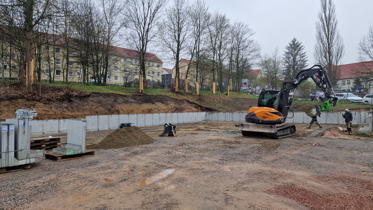Bagger planiert