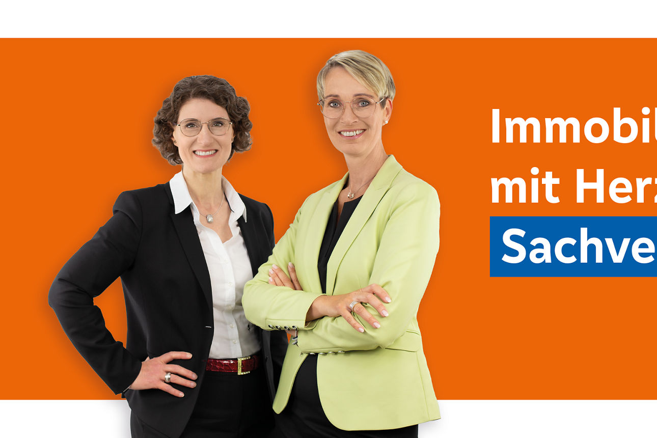 Ivone Carvhalo (links) und Ines Goldenstein, Immobilien-Profis der Volksbank Bad Salzuflen