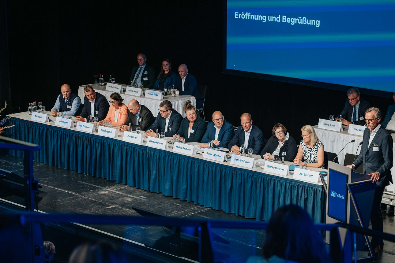 Eröffnung der Vertreterversammlung durch den Aufsichtsrat