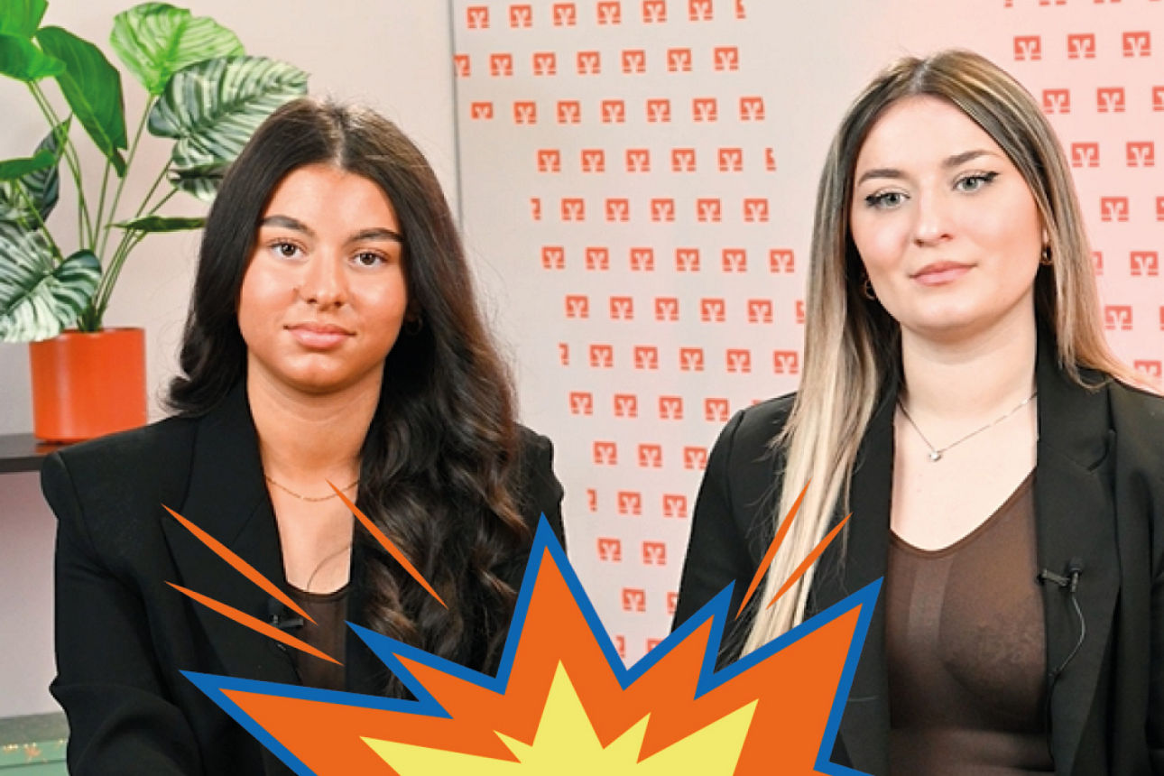 Unsere beiden Azubis Salma und Edmonde sitzen im Videostudio