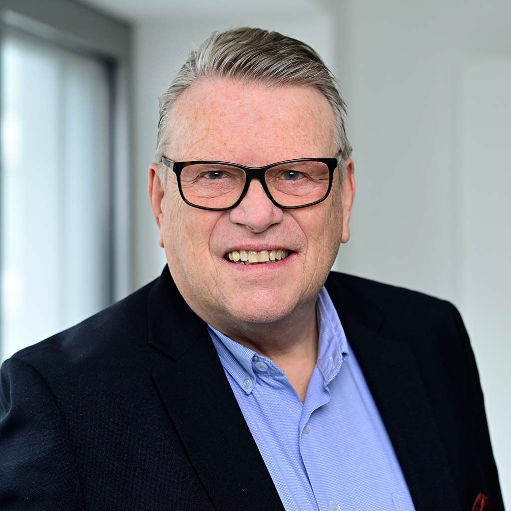 Portraitfoto von Karl-Hermann Rehr