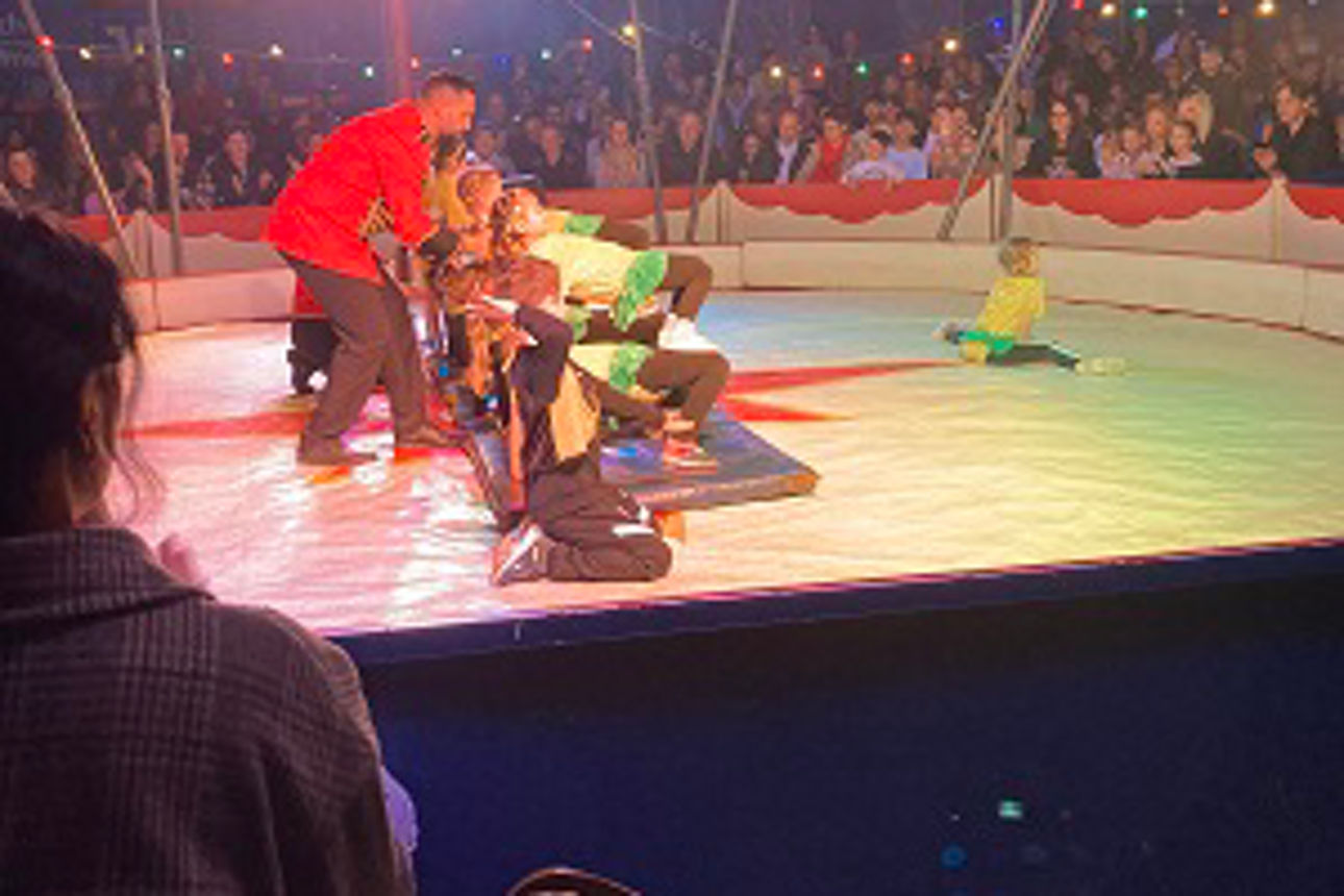 Mitmachzirkus der Schule am Burhof