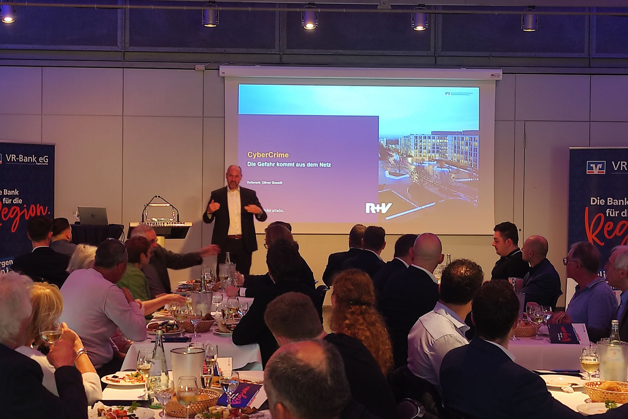 Firmenkundenveranstaltung „Wine & Crime“