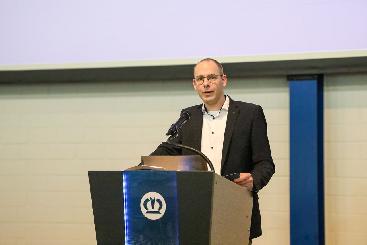 Andreas Büter sprach als Vertreter für die Volks- und Raiffeisenbanken im Emsland.