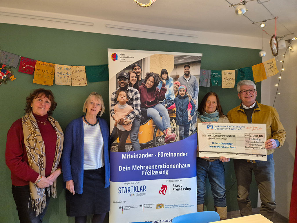 Bild der Spendenübergabe