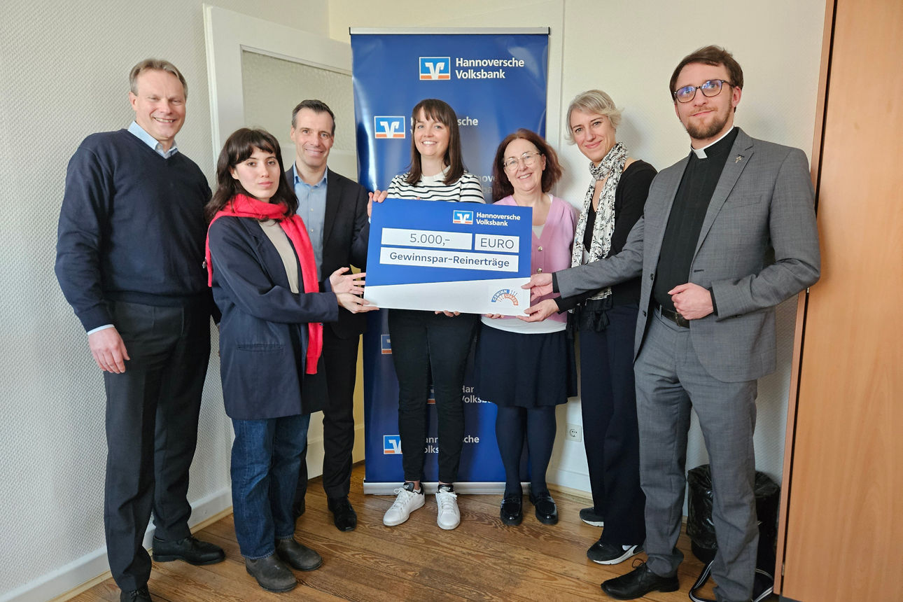 Über 250.000 Euro für die Region. Spendenübergaben in Hannover Südstadt und Laatzen.