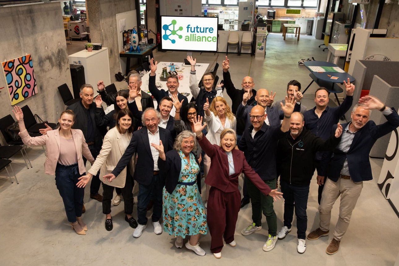Gruppenfoto der future alliance der Region Bruchsal mit Personen der teilnehmenden Organisationen