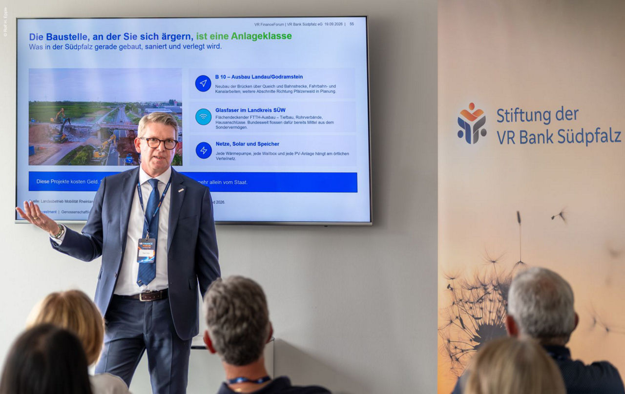 Ralph Holler von Union Investment bei seiner Key-Note beim VR FinanceFORUM 2026