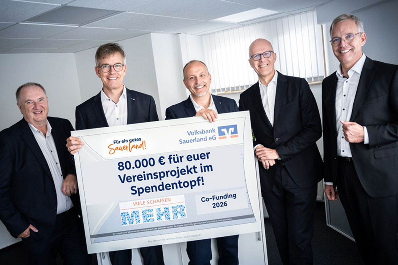 Jubelnde Vereinsmitglieder