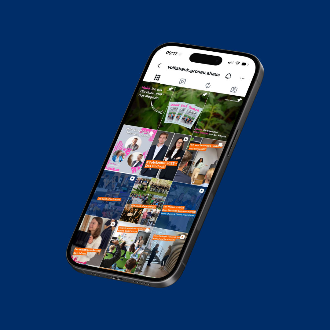 Instagram der Volksbank Gronau-Ahaus eG auf einem Handy