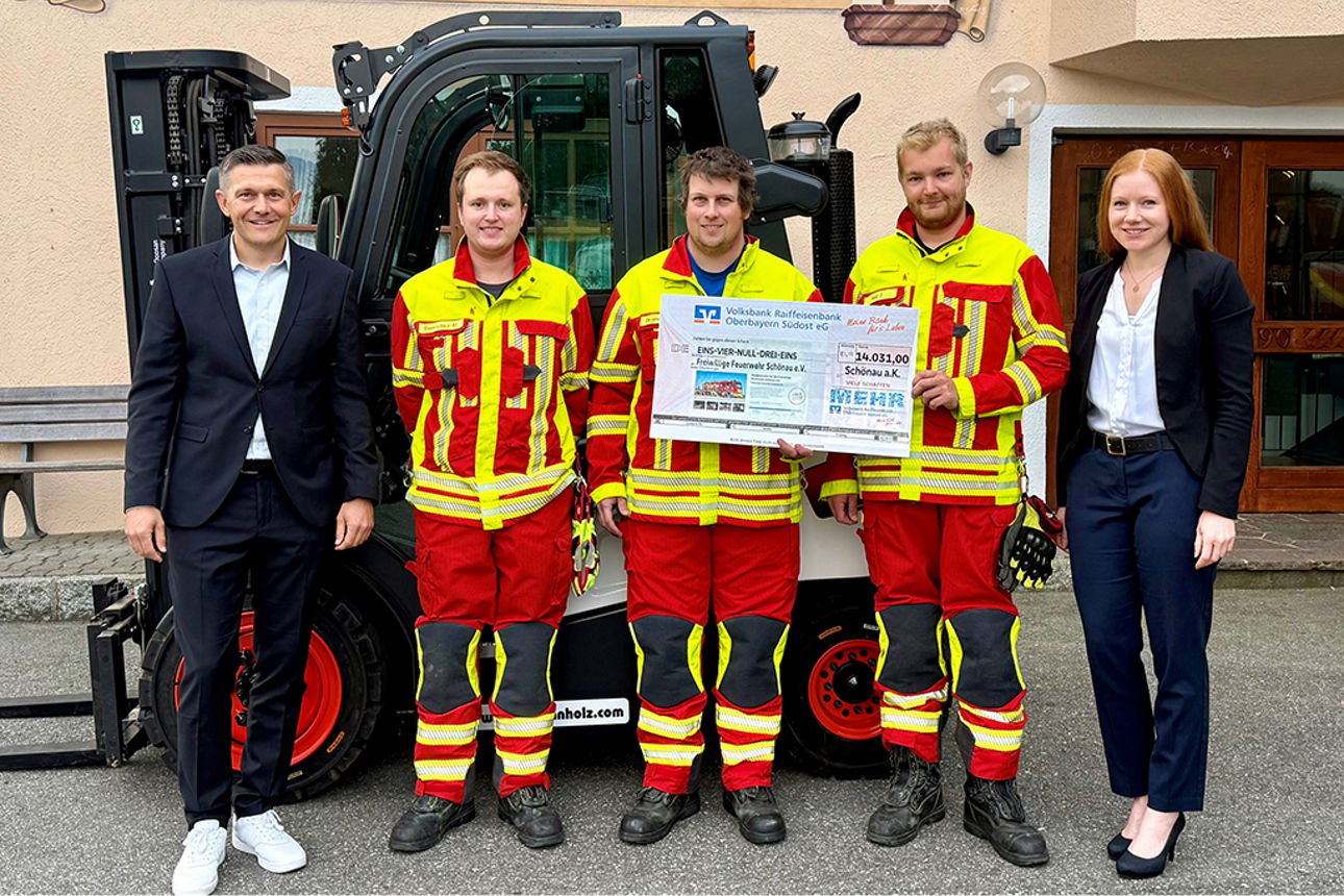Neuer Teleskoplader für die Freiwillige Feuerwehr Schönau e.V.