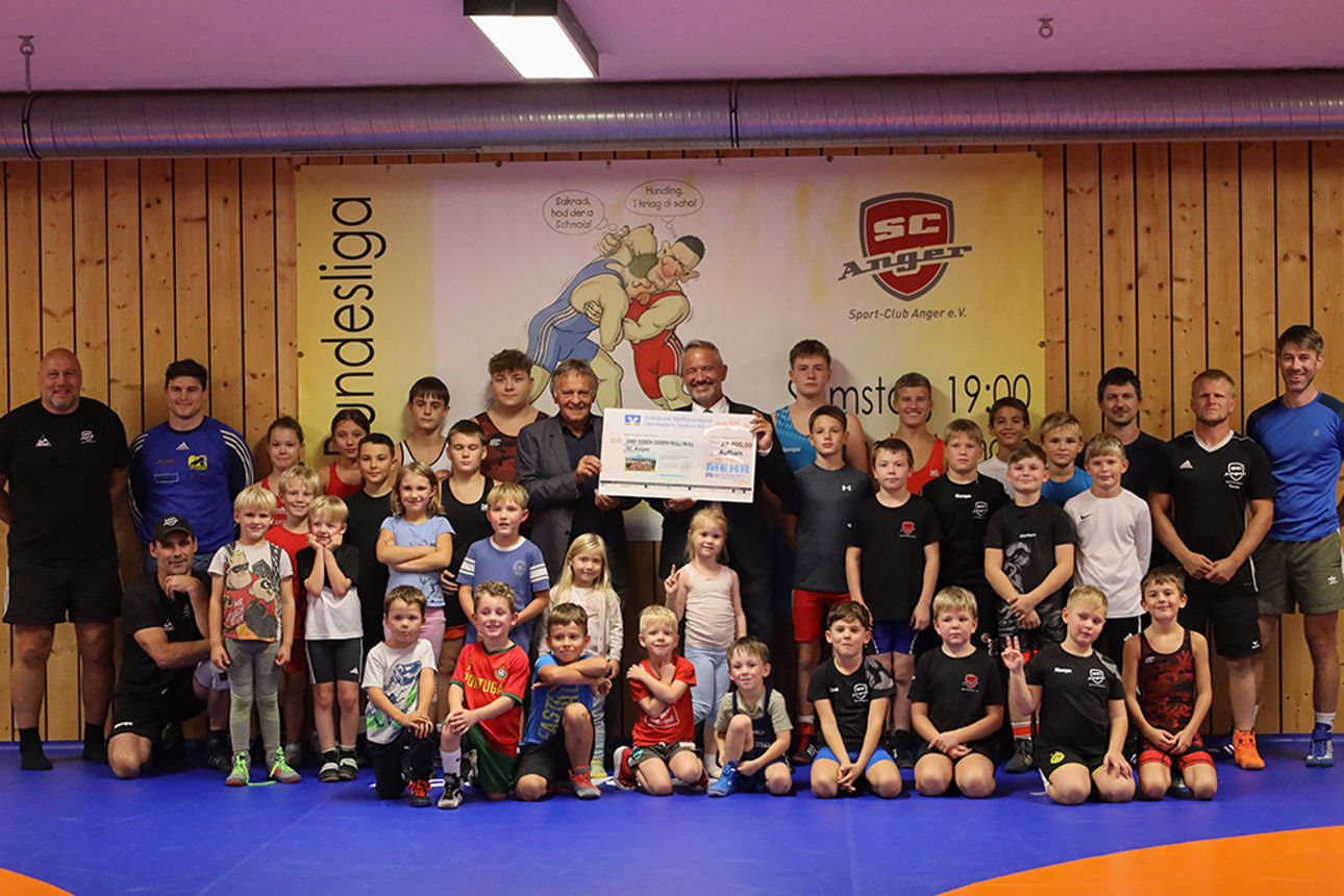 Erfolgreiches Crowdfunding-Projekt des SC Anger