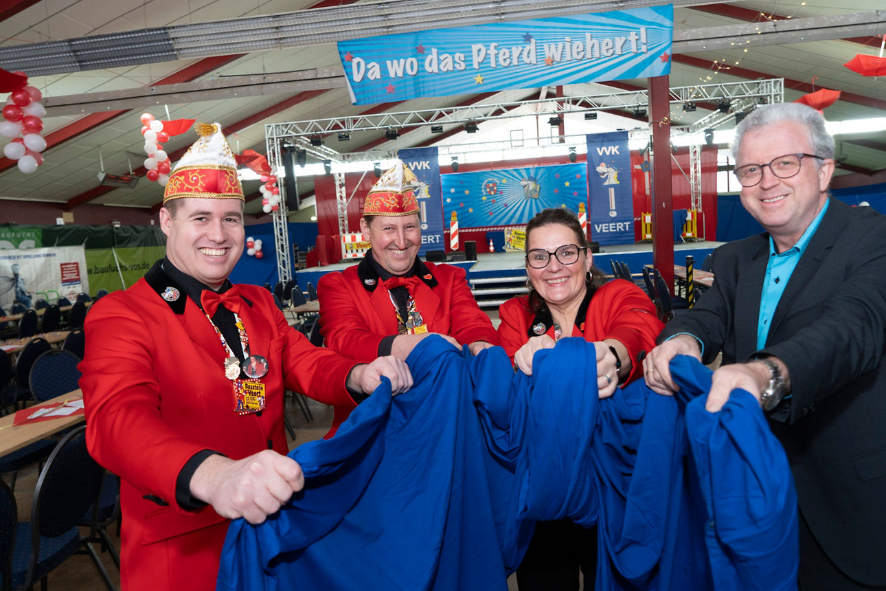 Der VVK freut sich über die Unterstützung zur Anschaffung der neuen Stoffe