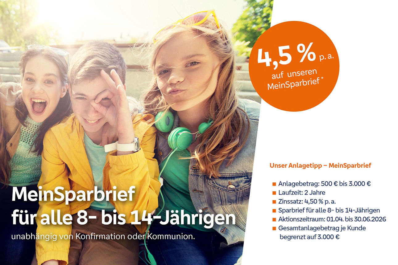 Vier fröhliche Jugendliche und bewirbt einen Sparbrief für 8- bis 14-Jährige mit 4,5 % Zinsen.