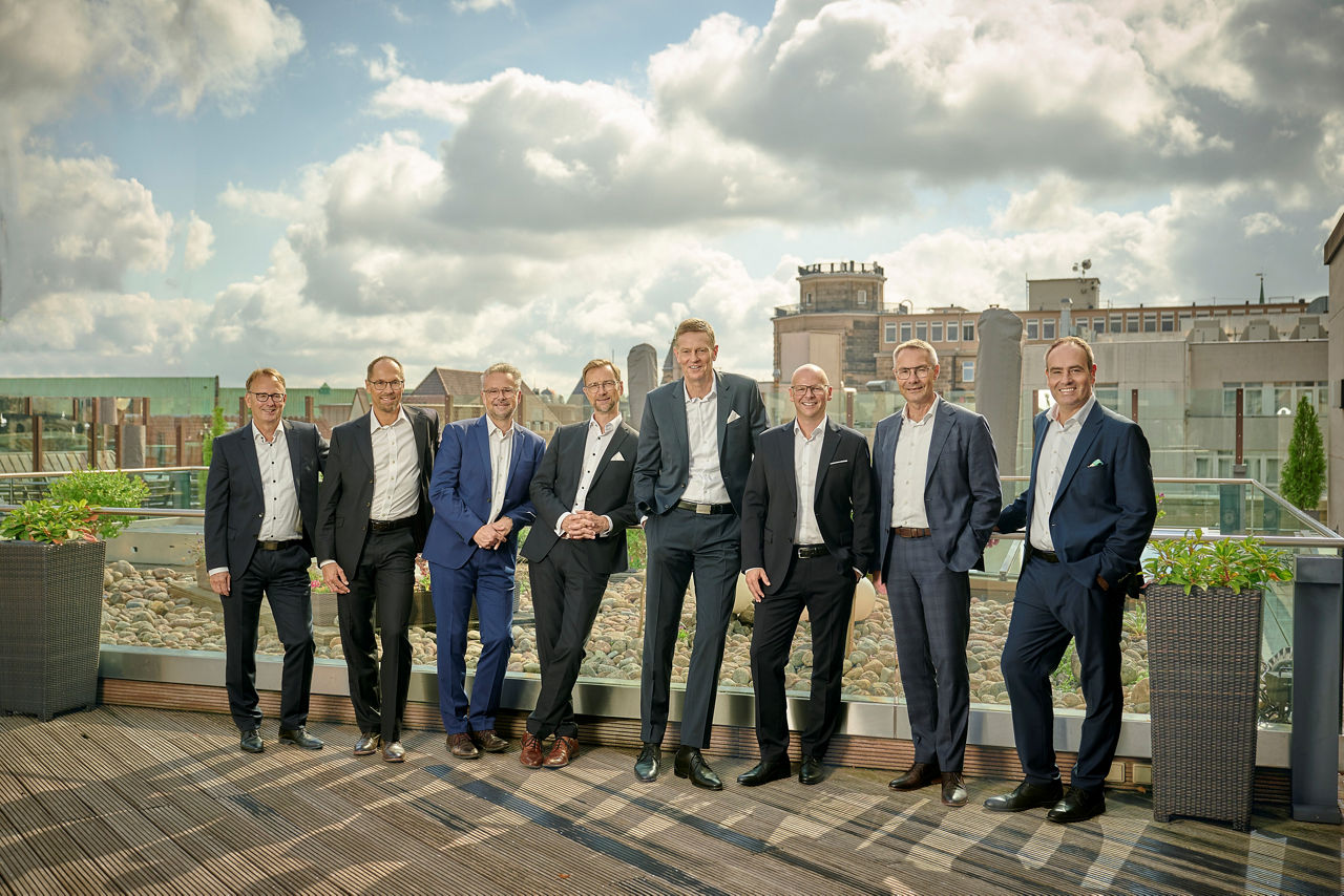 Ein Foto von allen derzeitigen Vorständen der drei Banken