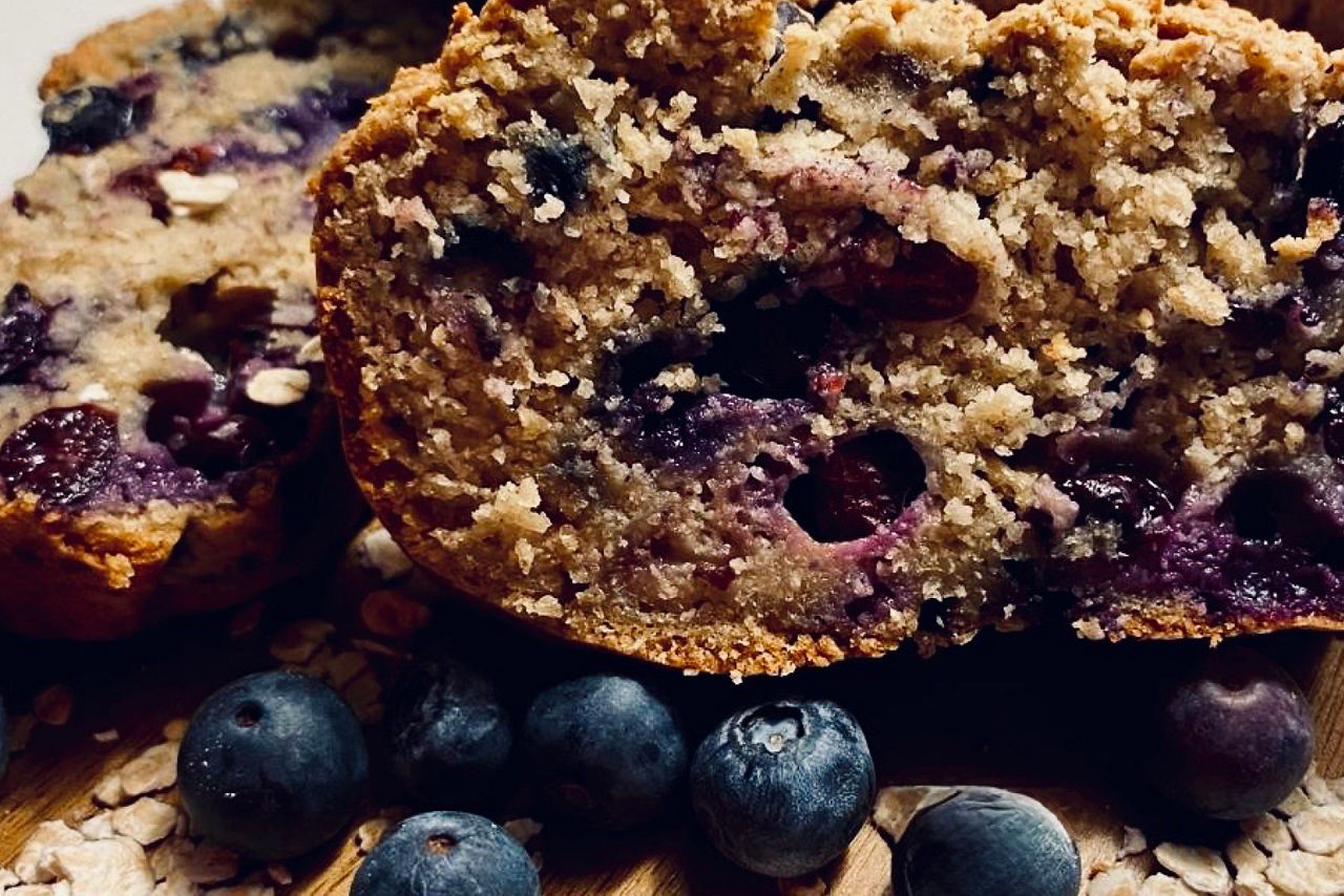 Serviervorschlag Blaubeer Joghurt Bread