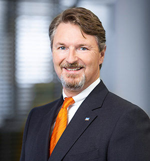 Stephan M. Schader (Vorstandsvorsitzender)