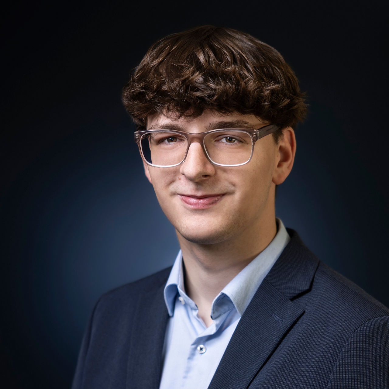 Azubi Felix Hickertz zu sehen