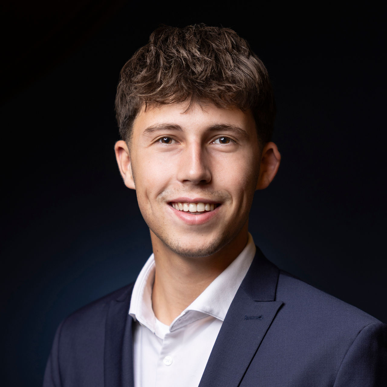 Azubi Lukas Mertens zu sehen