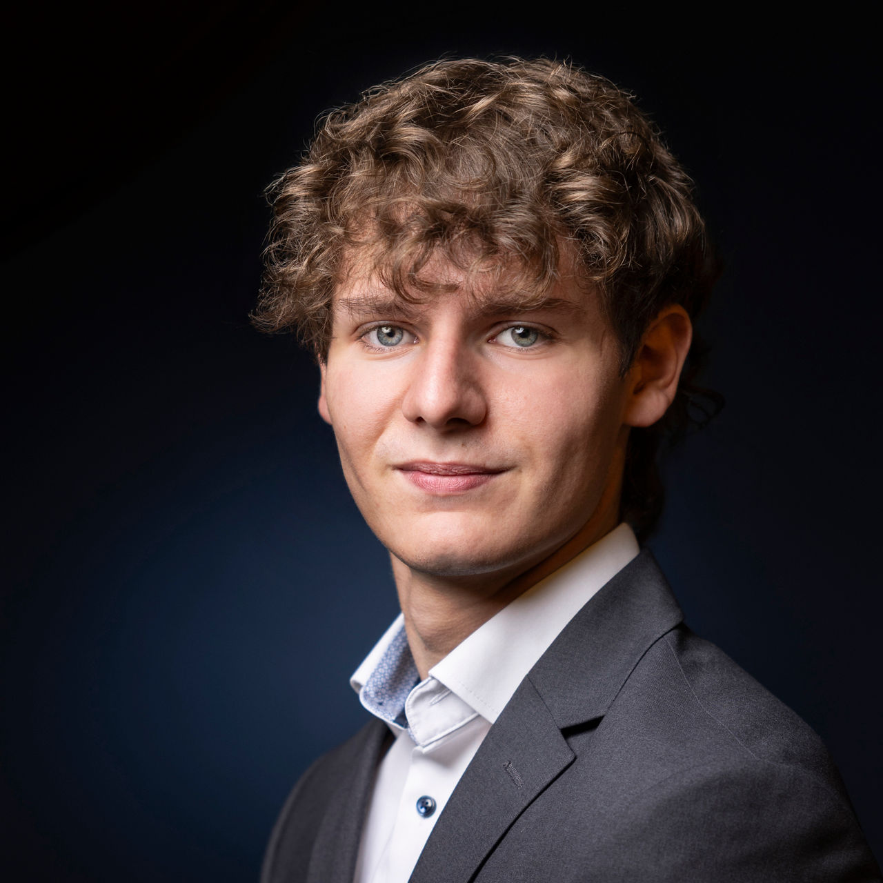 Azubi Martin Schnorrenberg zu sehen