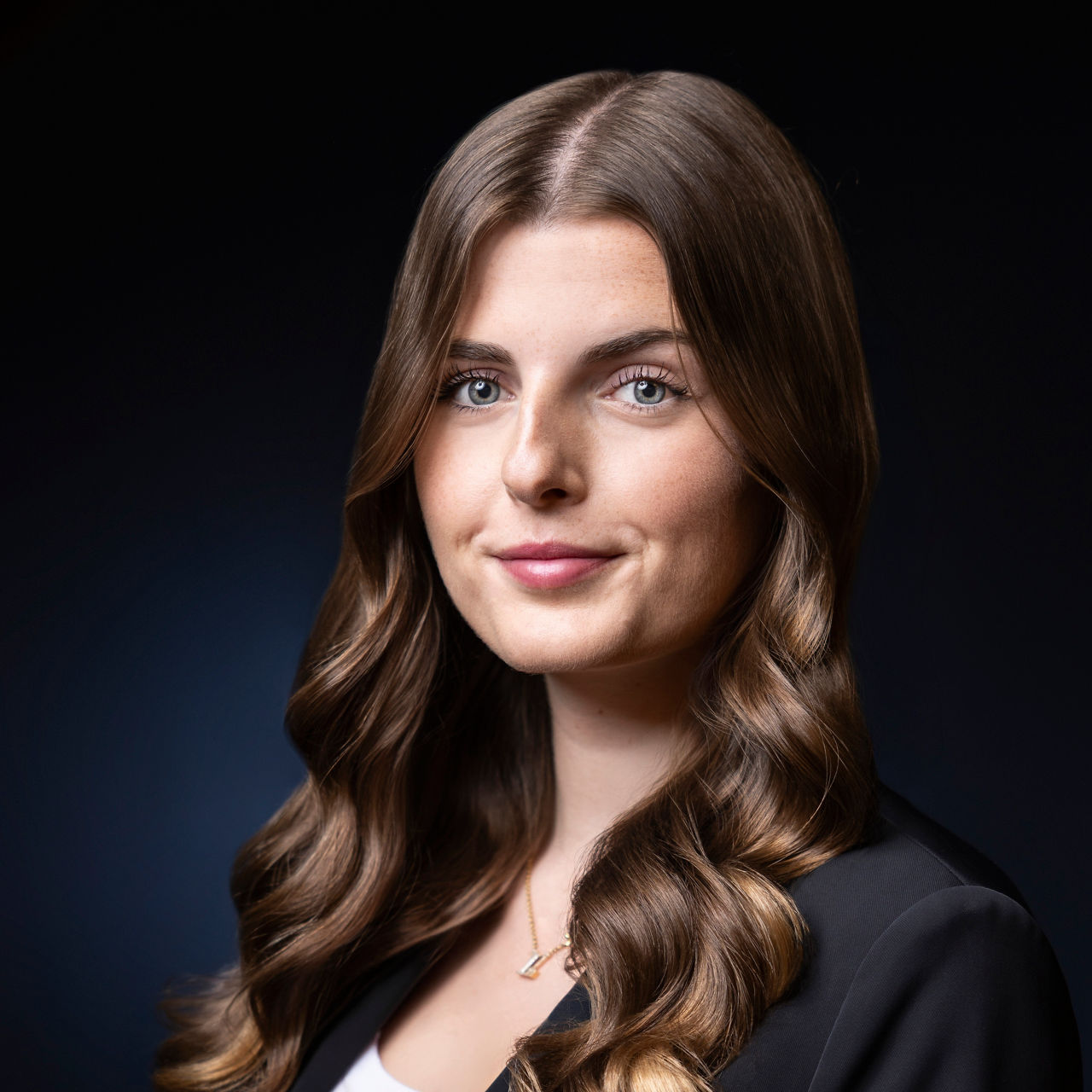 Azubi Sophia Zinken zu sehen