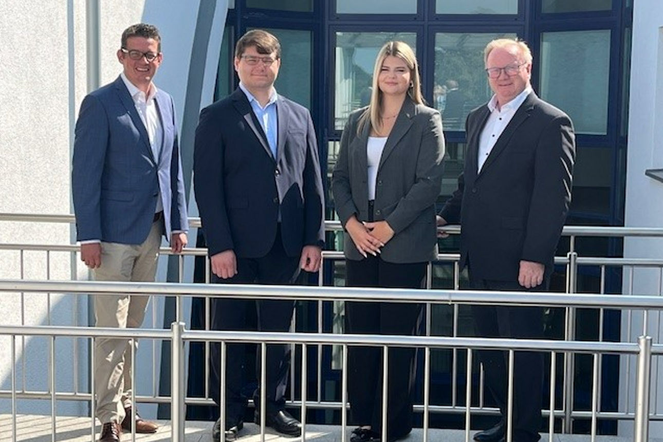 Gruppenfoto im Rahmen der Begrüßung der neuen Auszubildenden
