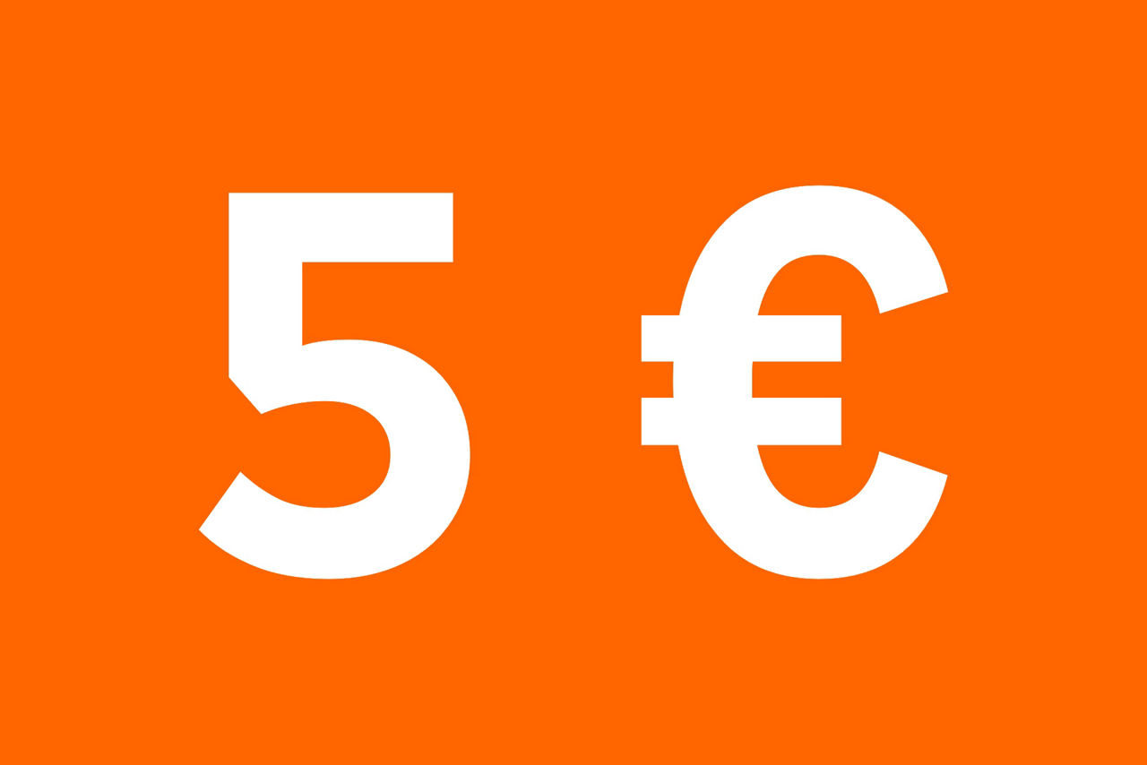 5 Euro auf orangefarbenen Hintergrund
