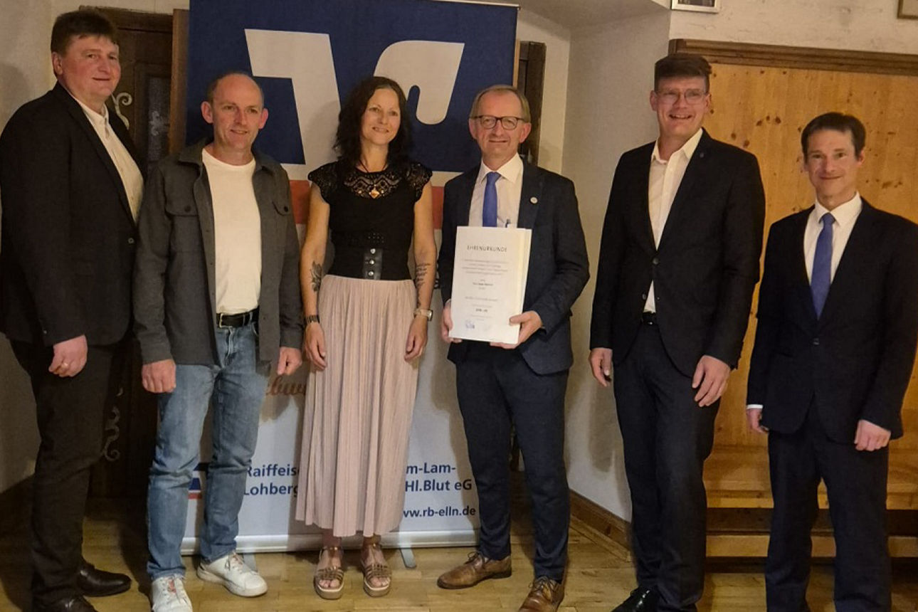 v.l.n.r.: Hermann Lamecker, Stefan Adam, Corinna Mauerer, Franz Wellisch, Dominik Hofmann, Harald Eisenreich
