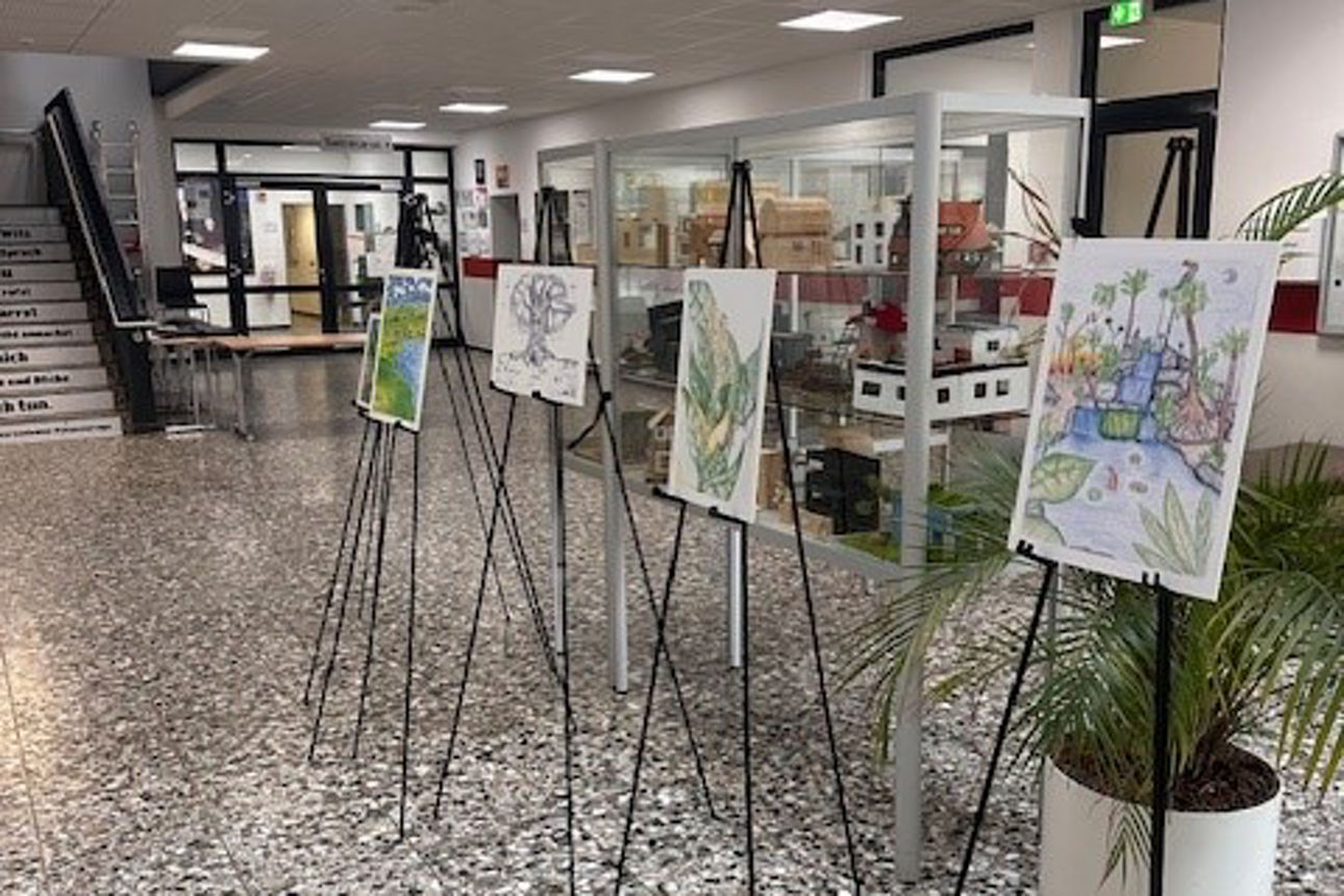 Aufnahme von den eingereichten Gemälden