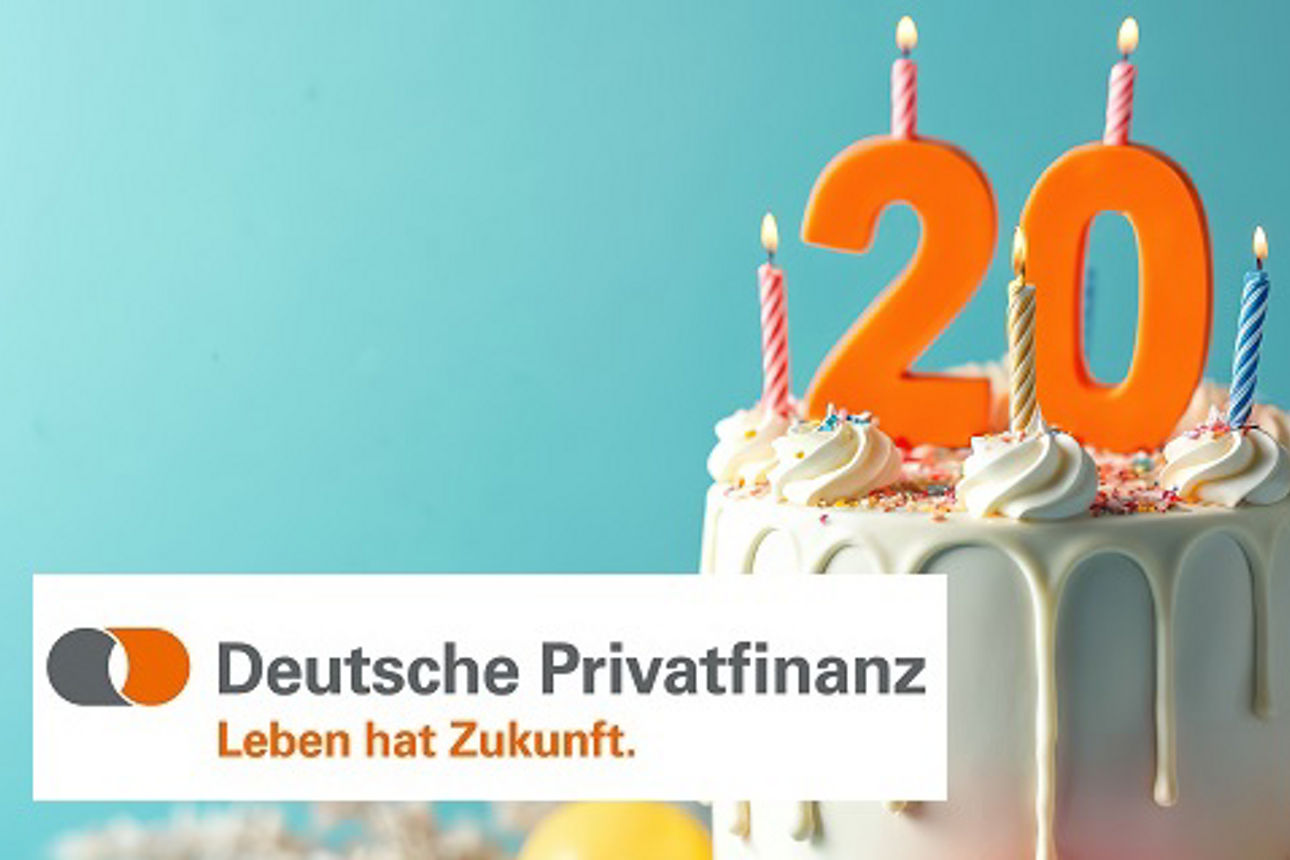 Deutsche Privatfinanz Logo neben Torte mit Zahl 20 darauf