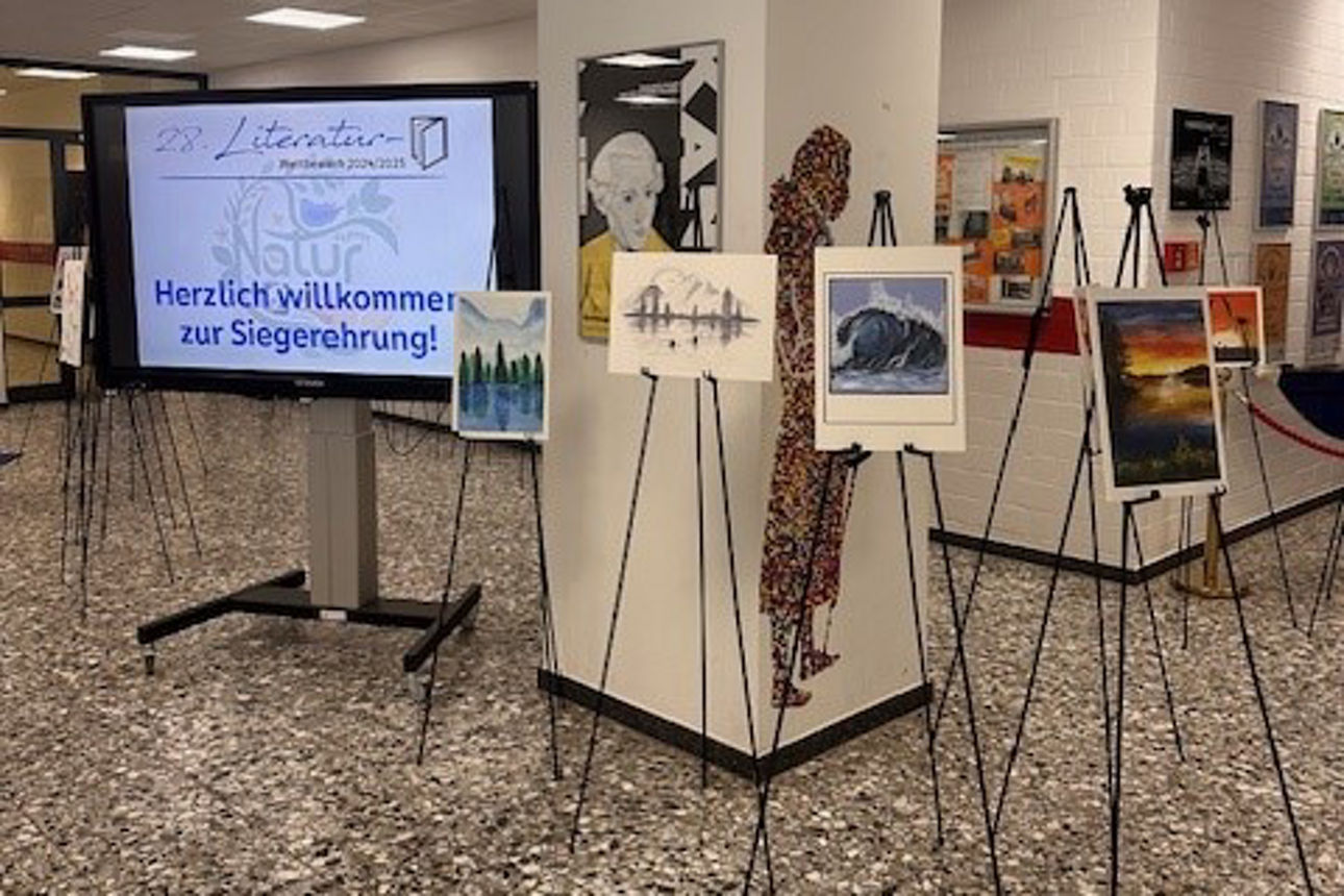 Aufnahme von den eingereichten Gemälden