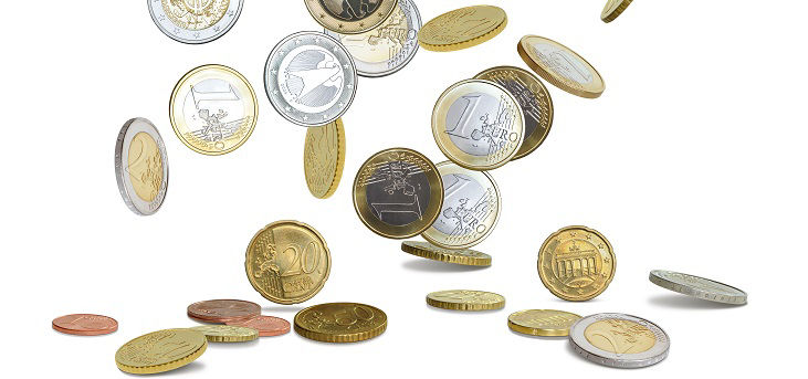 Geldregen aus Euro-Muenzen
