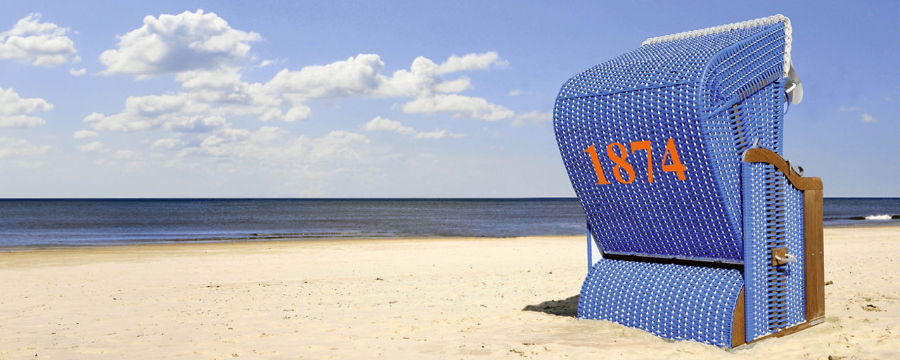 Strandkorb am Meer